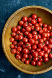 1583956140-h-250-Perciatelli-a-10-minute-Fresh-Cherry-Tomato-Sauce-0001-1.jpg