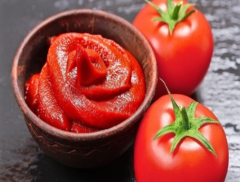 1732813587-tomatoes_paste_black_background_397020577_1200-compressed.jpg